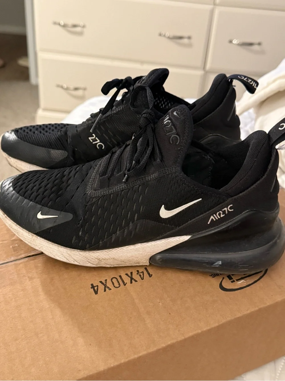 Nike Air Max 270 Men's Sneakers - Black/White